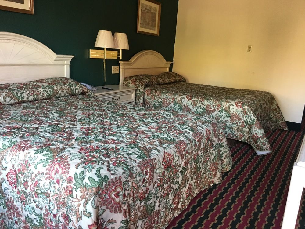 Quality Quarters Inn By Oyo Richmond Ky I-75 Zewnętrze zdjęcie